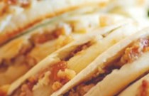 傳統(tǒng)美食肉夾饃如何逆襲成網(wǎng)紅？小李獨(dú)家創(chuàng)業(yè)秘籍！