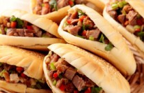 跨界創(chuàng)業(yè)爆火？IT精英如何讓肉夾饃夾出新商機(jī)！