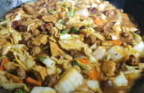 大鍋燴菜里藏創(chuàng)業(yè)經(jīng)？如何在美食界獨占鰲頭？來啦！