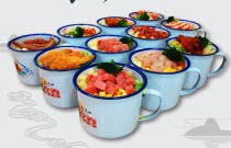 茶缸飯爆火！傳統美食怎么逆襲？創業者速看其奧秘！