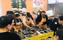 獨家鍋巴飯制作秘訣大公開，創業者怎么一夜爆紅餐飲界？