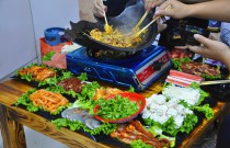鍋叉子烤肉爆火！真能吸引顧客？投資盈利？揭秘其獨特魅力！
