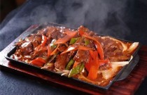 適合鐵板燒烤的食材有哪些？新手必看的全攻略！