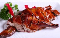 想知道25元一只烤鴨的成本利潤？