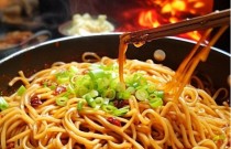 怎么做熱干面？簡單三步，讓你輕松做出地道口味！