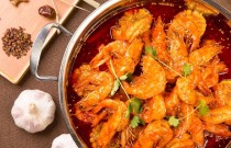 蝦火鍋教學(xué)：如何快速掌握制作技巧，打造特色餐飲？