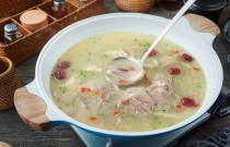 羊湯創(chuàng)業(yè)首選！來(lái)學(xué)正宗羊湯技術(shù)，3天學(xué)會(huì)開(kāi)店！