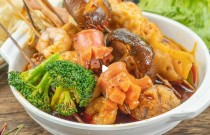 麻辣燙一天賣800能掙多少錢？利潤怎么算，擺攤開店都適合！