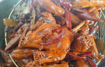 鹵菜技術(shù)培訓(xùn)要花多少錢？投資自己，比什么都值！