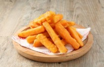 60 元紅薯做甘梅地瓜，十幾分鐘售罄