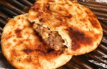 濰坊肉火燒一天掙多少？選址與技巧影響收益,開店如何更穩！