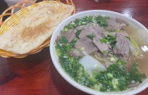 做牛肉粉絲湯一年賺多少？味道才是關鍵，用心做生意才能長久！