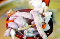 豬肚雞的做法你真會嗎？湯濃肉嫩有秘訣，掌握細節才能開好店！