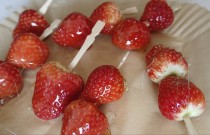 冰糖葫蘆冬天賣得好嗎？寒風(fēng)里最火的甜蜜生意，小成本也能溫暖整座城！