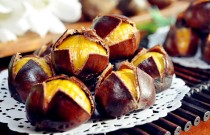 糖炒栗子怎么做不粘皮？掌握這幾個細節，炒出香甜金亮、輕松剝殼的好栗子！