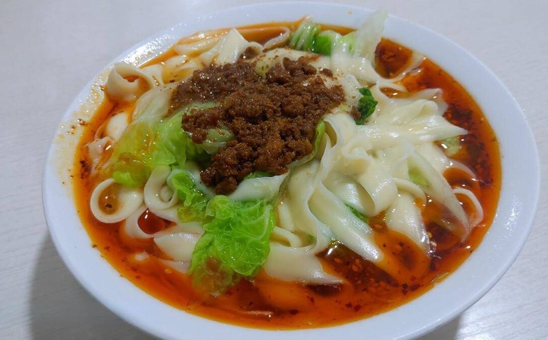 從零到高手:在哪里學到正宗刀削面,廚仟藝帶你一步步掌握技巧