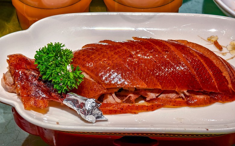 學脆皮吊爐烤鴨去哪里？從入門到精通，輕松掌握烤鴨制作技巧