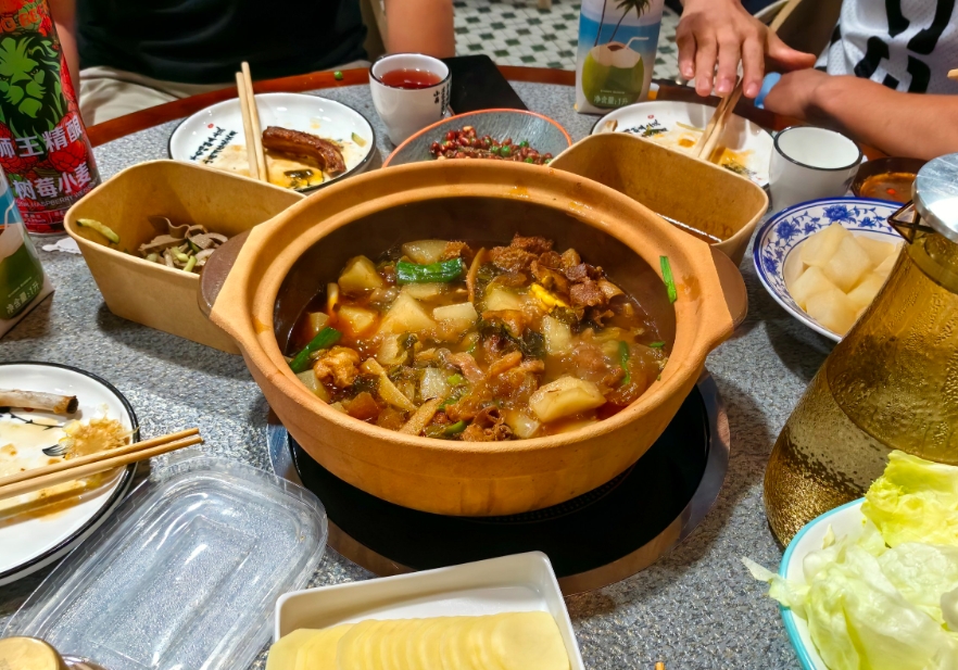 想學(xué)做砂鍋？選擇專業(yè)培訓(xùn)，快速學(xué)會(huì)正宗技藝