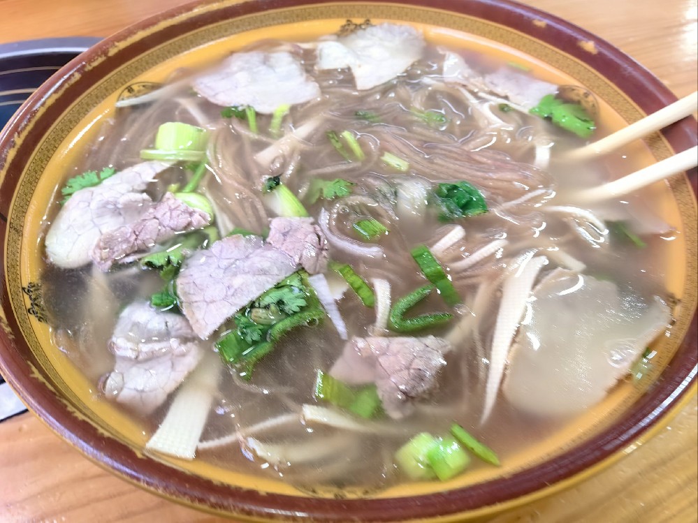 牛肉湯一年能掙三十萬嗎？成本怎么算，前景如何看！