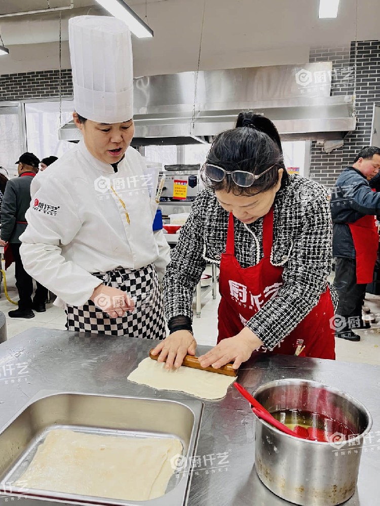 學校門口開早餐店賺錢嗎？客源穩定，回本快！