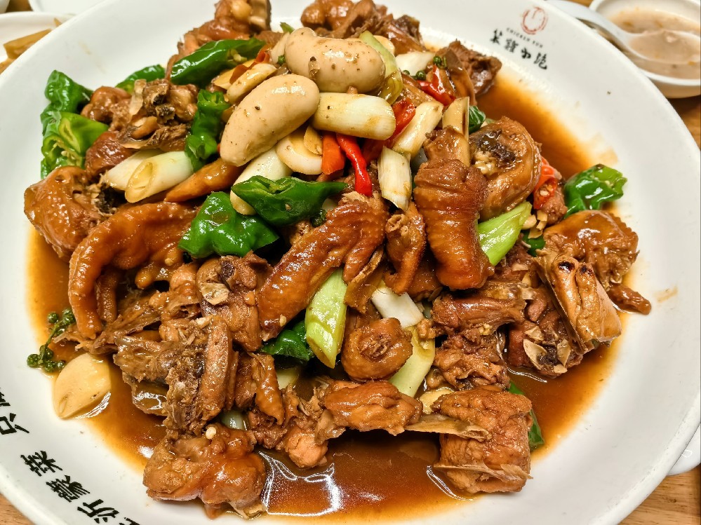 40元一份的炒雞有利潤嗎？臨沂特色炒雞開店風險如何把控，收益能否穩(wěn)步增長！