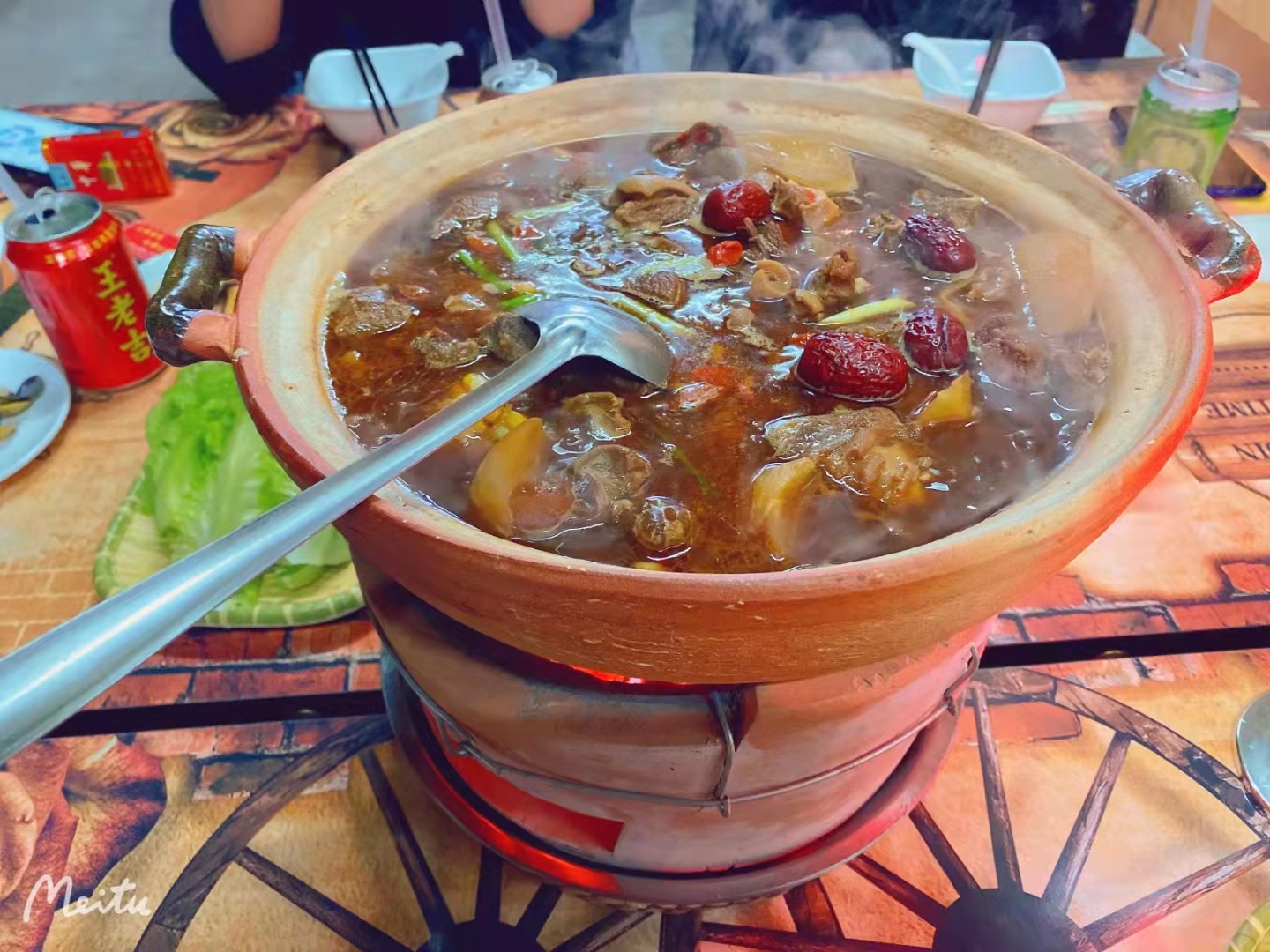 打邊爐投資成本高不高？一鍋好湯藏著學問，新手入行到底值不值！