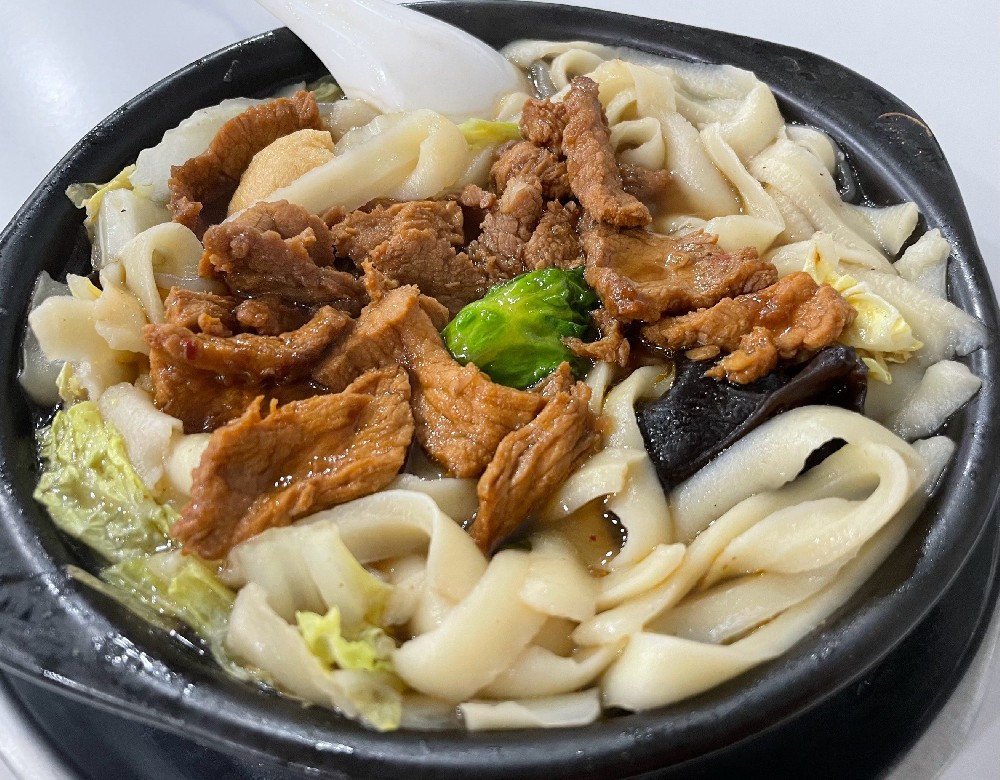 砂鍋面培訓(xùn)去哪學(xué)正宗？選對地方學(xué)真技術(shù)，味道穩(wěn)定才是開店關(guān)鍵！