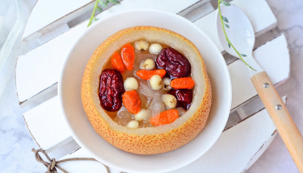 擺攤賣冰糖雪梨賺錢嗎？入行門檻低、投入小，想擺攤的看這里！