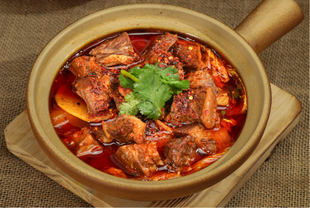 砂鍋菜商用技術(shù)難不難？配方標(biāo)準(zhǔn)化、出餐快，學(xué)會這門技術(shù)開店更輕松！