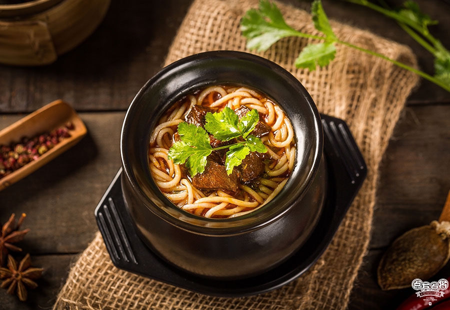 罐罐米線怎么做？學好這鍋湯底，擺攤開店都能一炮而紅！