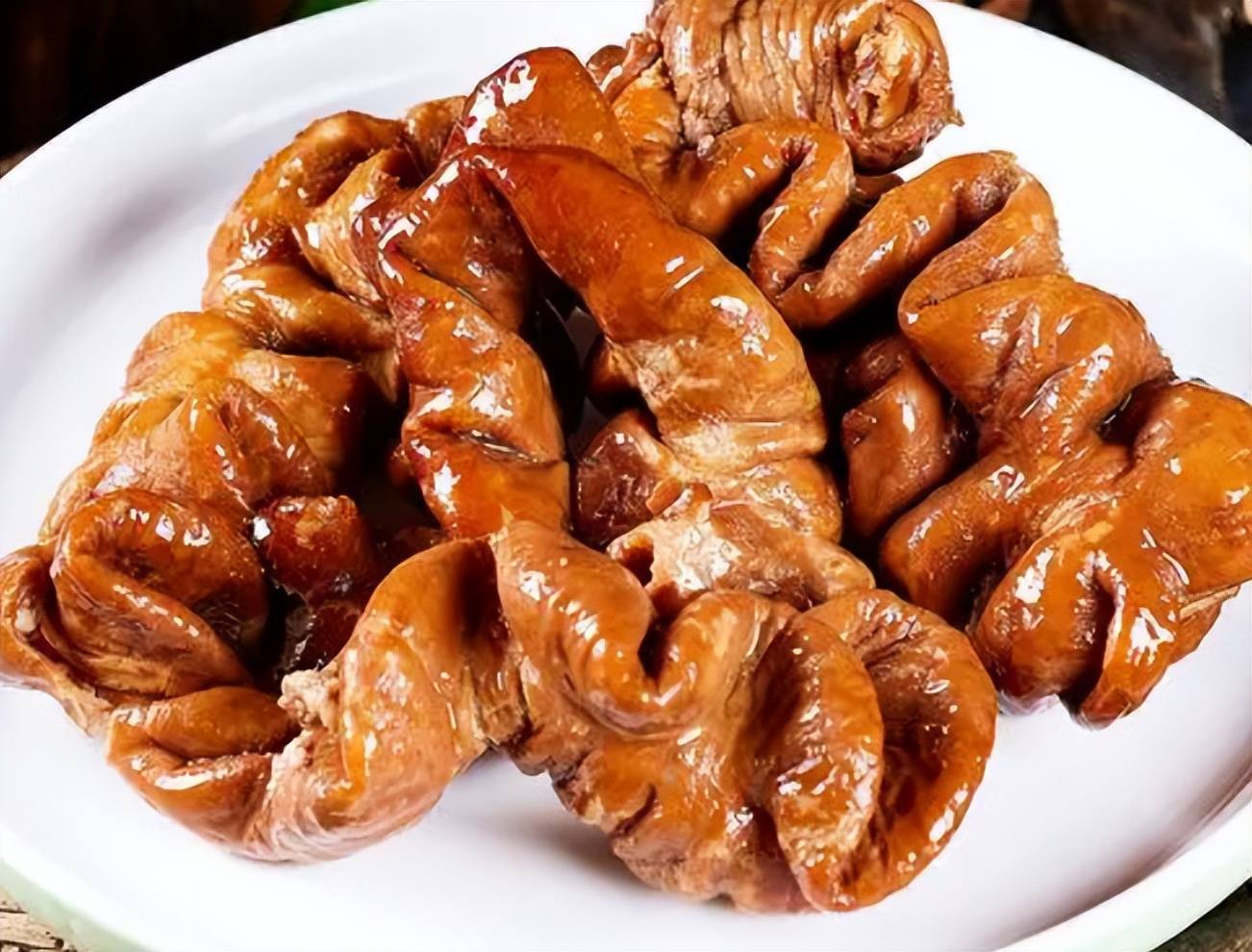 鹵肥腸到底怎么去腥？藤椒風味鹵制方式與氣味控制技巧