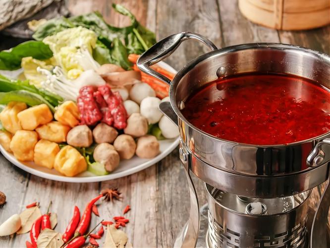 旋轉小火鍋掙錢嗎？開店難點在哪？普通人能不能穩穩做起來！