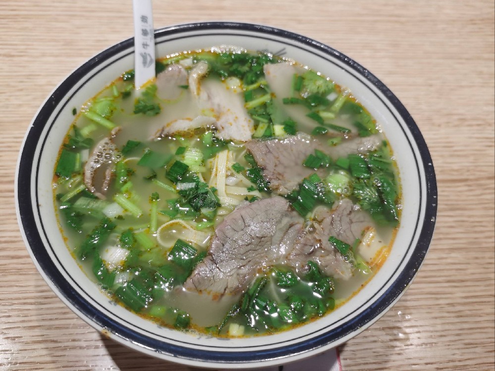 淮南牛肉湯到哪里學(xué)靠譜？技術(shù)好學(xué)不？普通人也能輕松掌握！