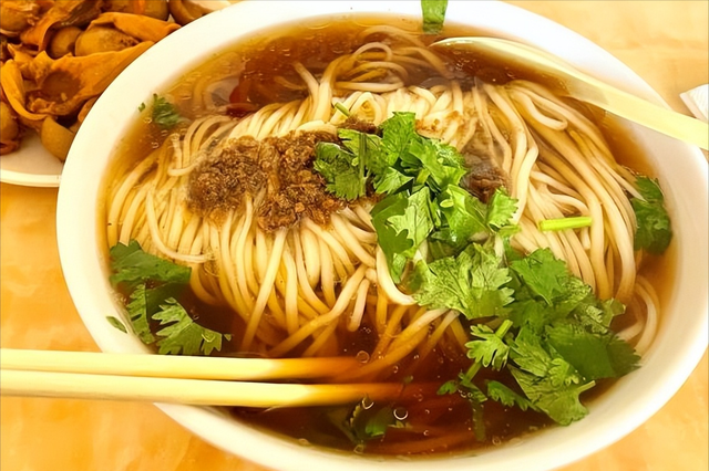 通遼哪里能學(xué)抻面靠譜？想學(xué)真手藝，別被表面熱鬧忽悠了