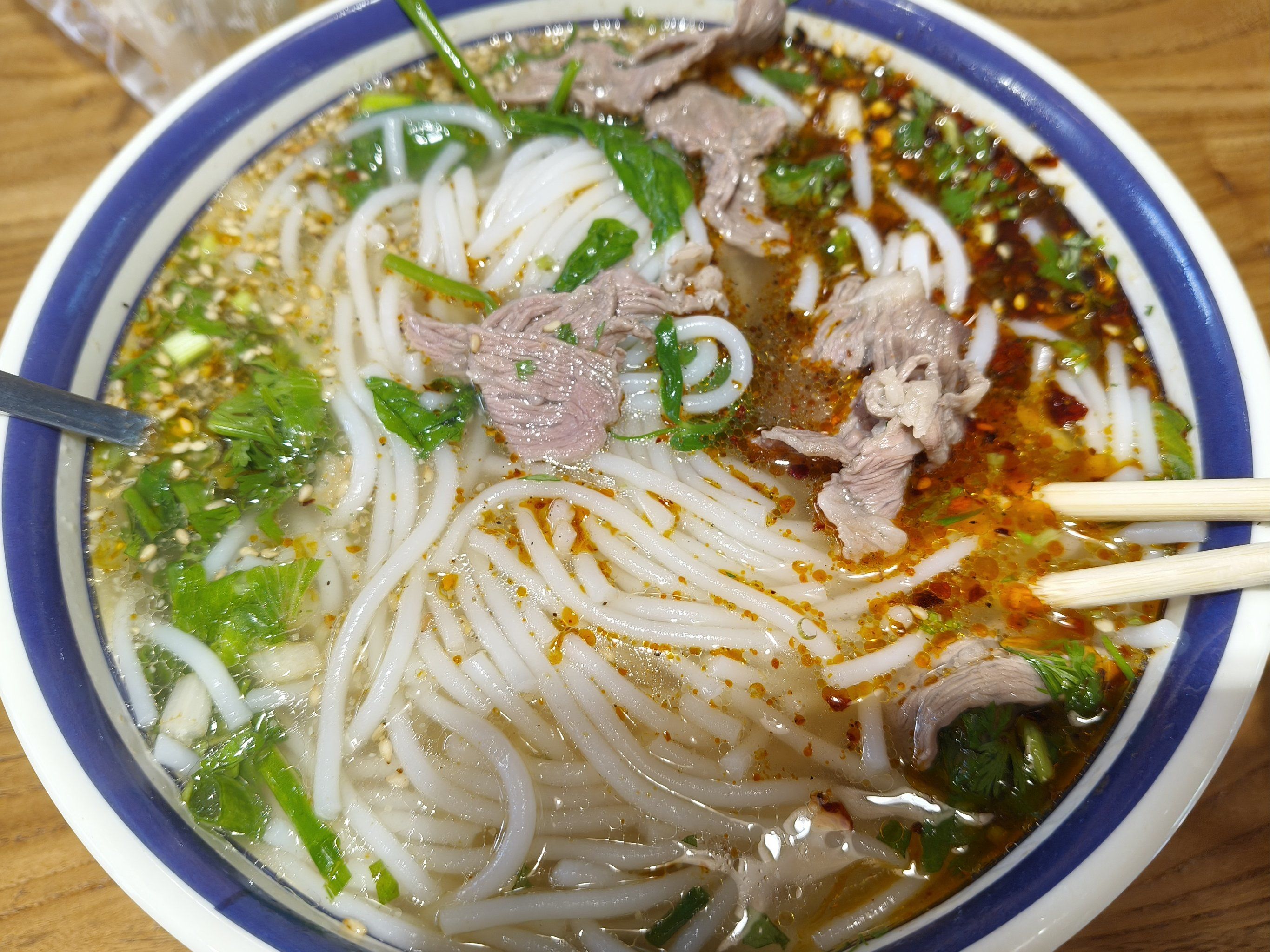 南陽有哪里教學拉面？學拉面哪家靠譜，廚仟藝幫你輕松上手！