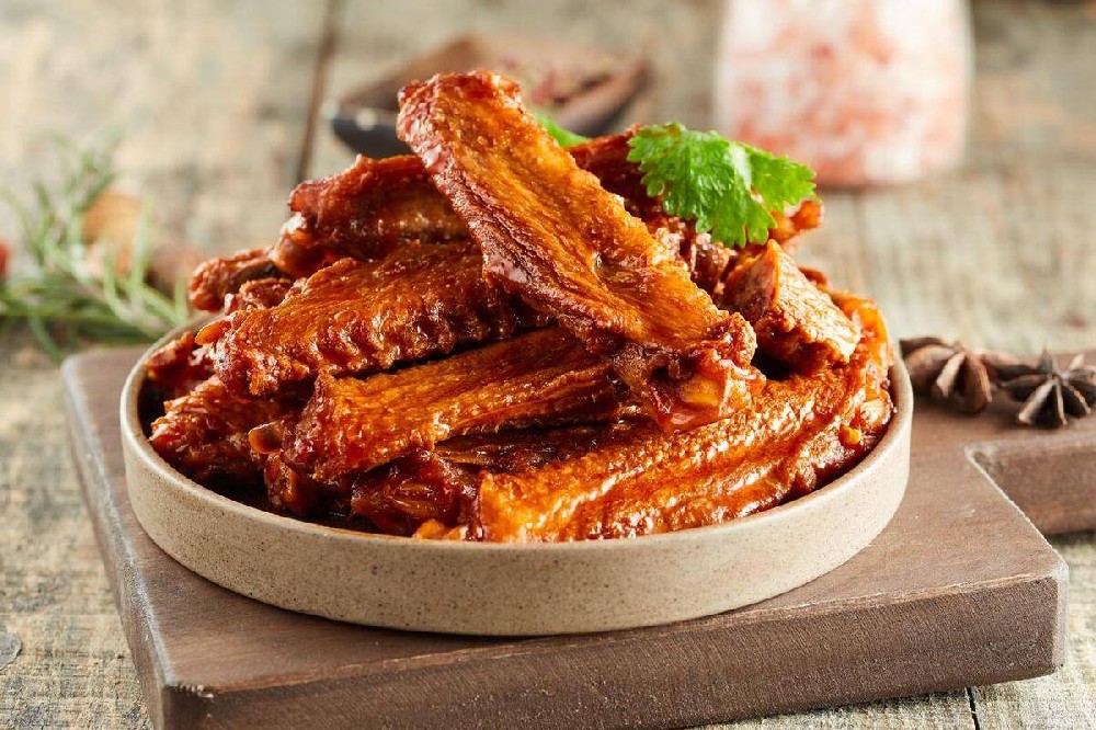 鴨頭鴨脖鹵制配方怎么做？核心技巧與避坑思路，想賣得好一定要懂！