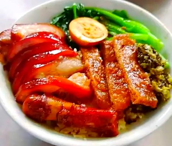 豬腳飯哪里學比較好？把學習途徑、培訓內(nèi)容和實際情況一次說清