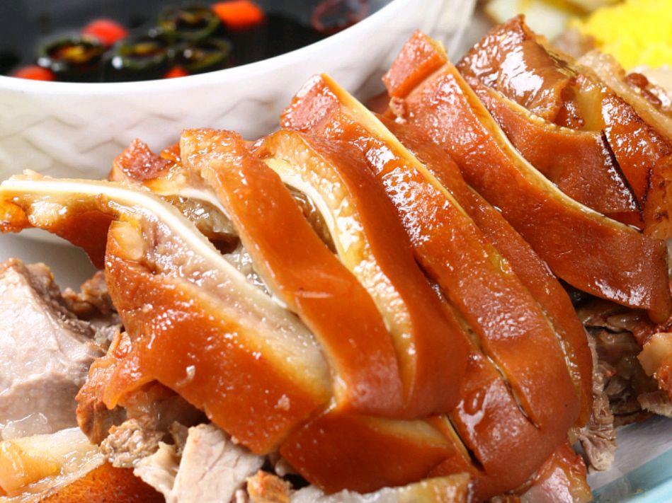 臨清哪里可以學豬頭肉？掌握正宗豬頭肉制作流程，少走彎路更踏實